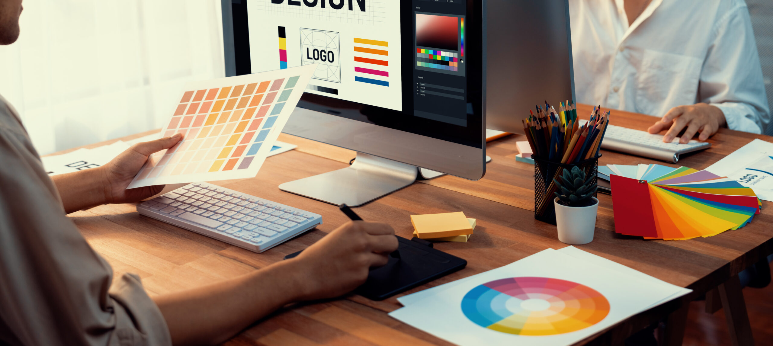 Expert Wallpaper Designer