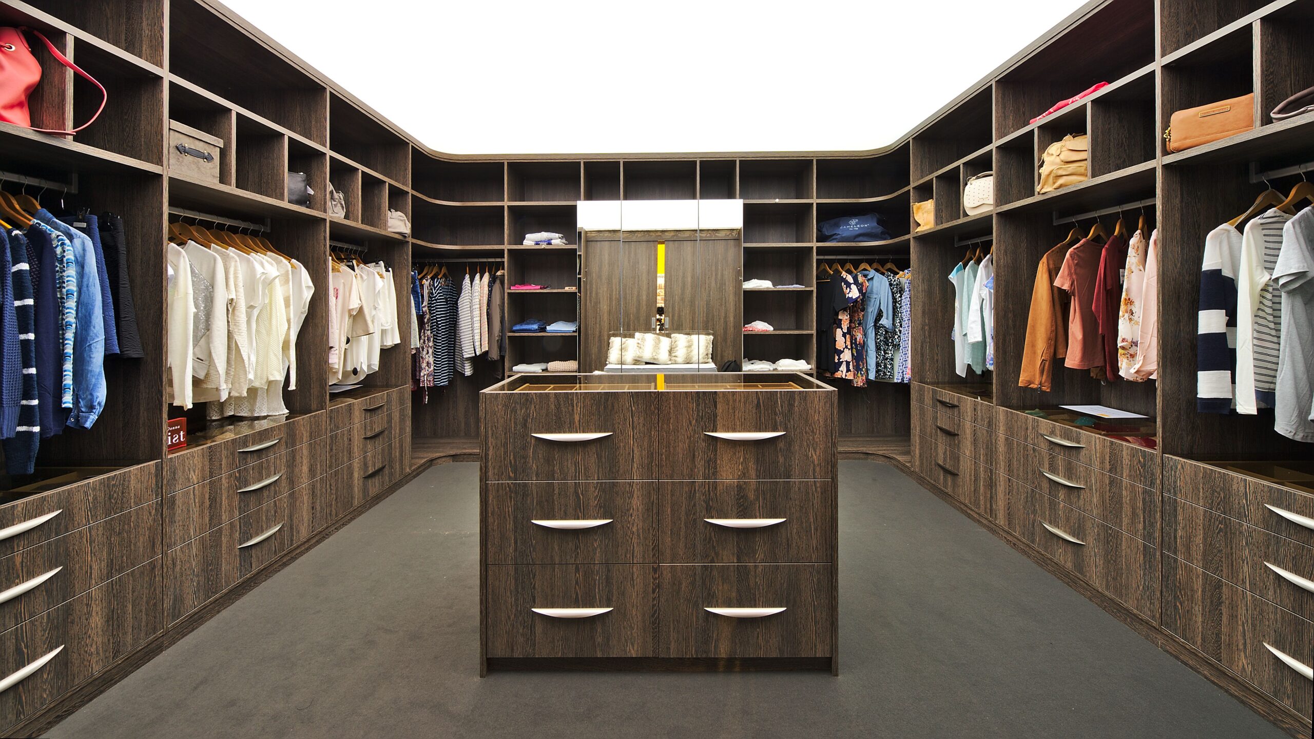 Dressing Room Solutions