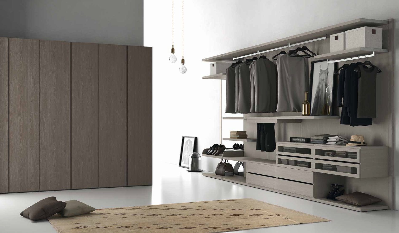 Walk-In Dressing Room