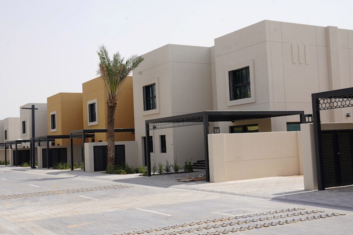 Custom Villa Garden Design