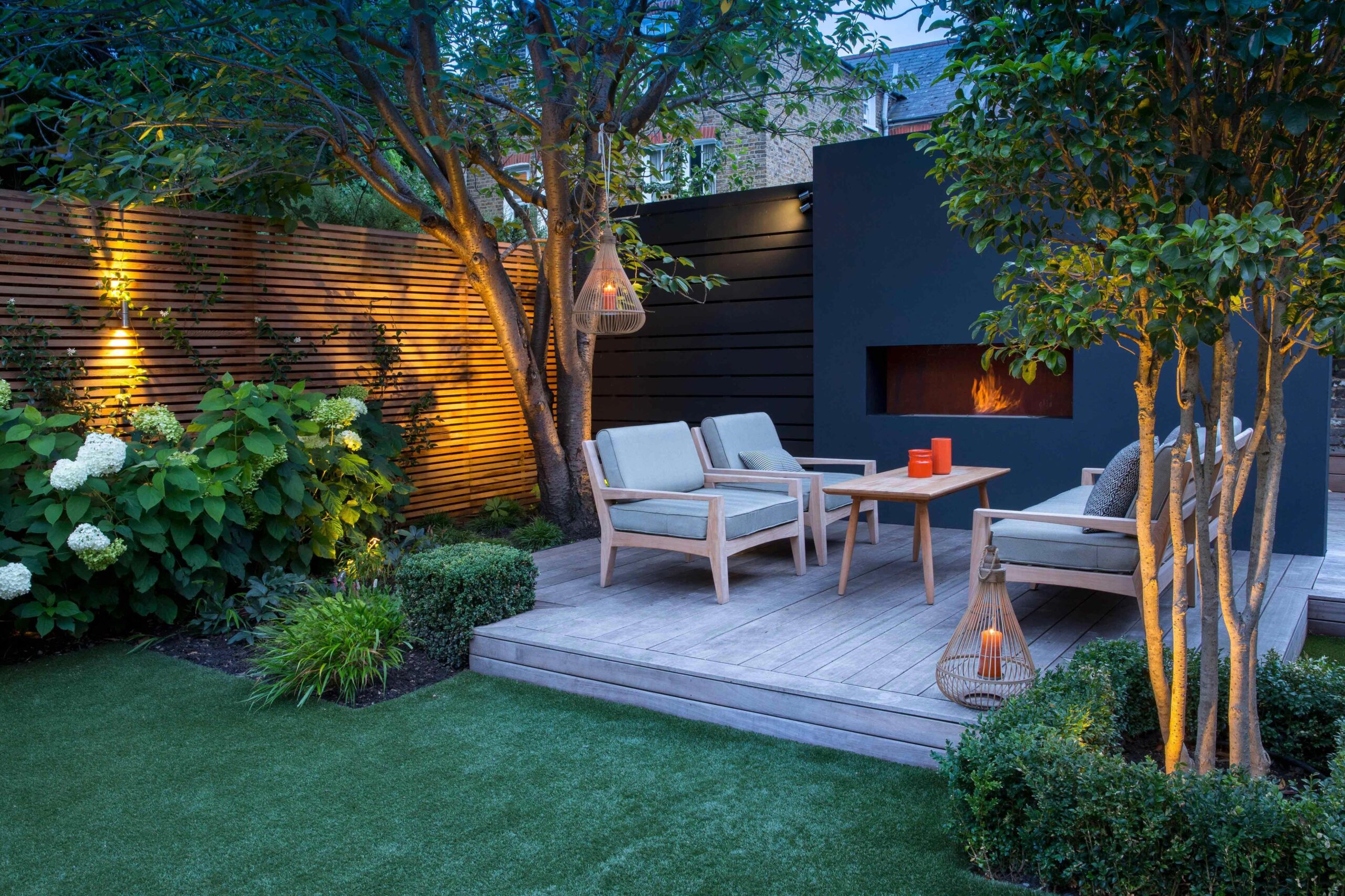 Modern Villa Garden Design