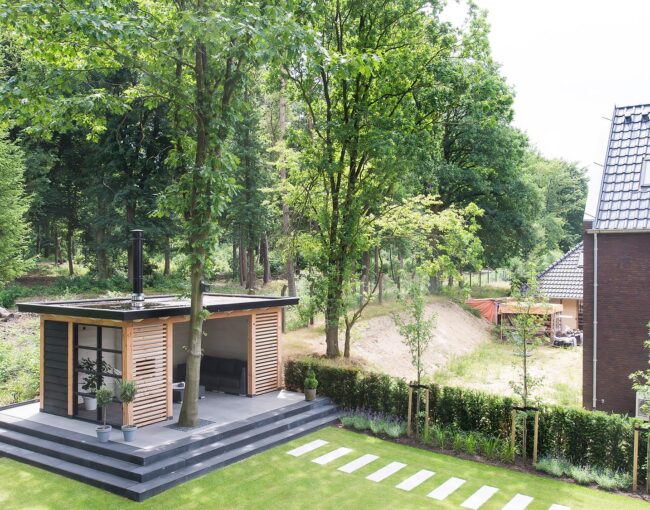 Custom Villa Garden Design