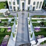 Creative Villa Garden Design
